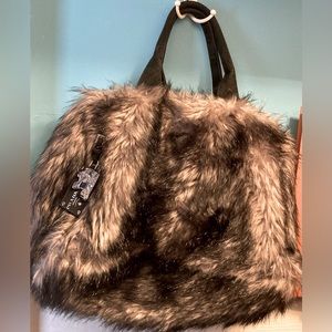 ⭐️OBO⭐️Authenticated Eco Fur Prada XL tote Make an offer now!